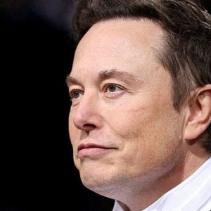 Elon Musk Kimdir